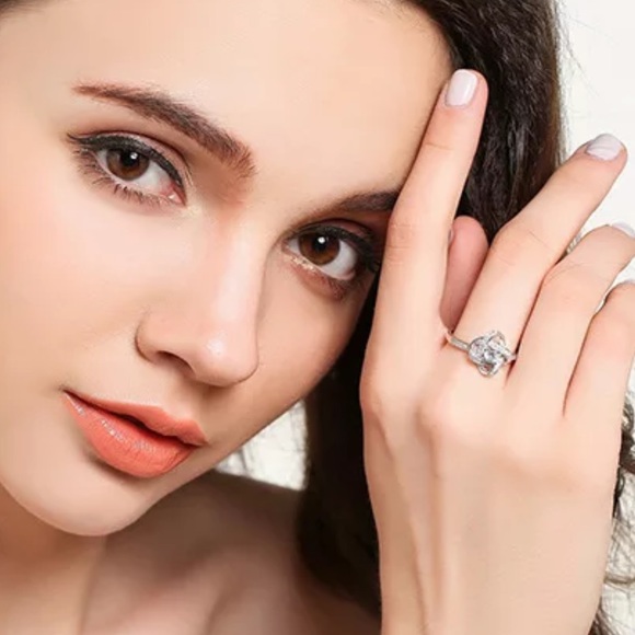 New silver 925 white diamonds engagement rings - Picture 2 of 6